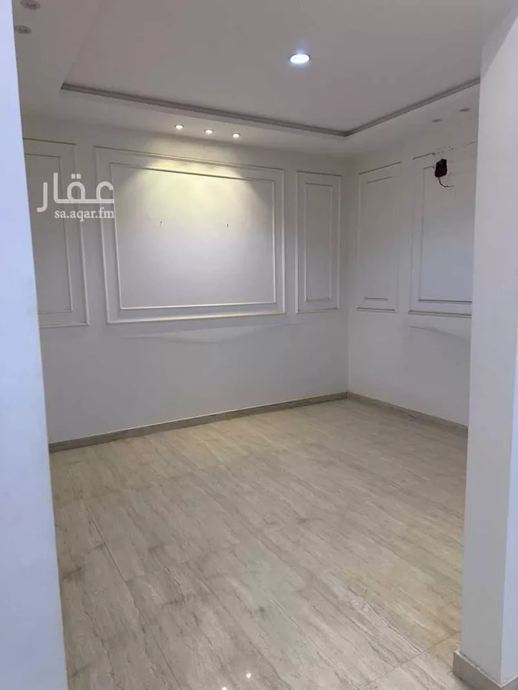 فيلا للإيجار في شارع ابن هبيرة الشيباني ، حي العوالي ، الرياض ، منطقة الرياض صورة 3