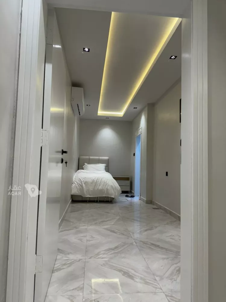 Floor for Rent in Riyadh Sultanah 13