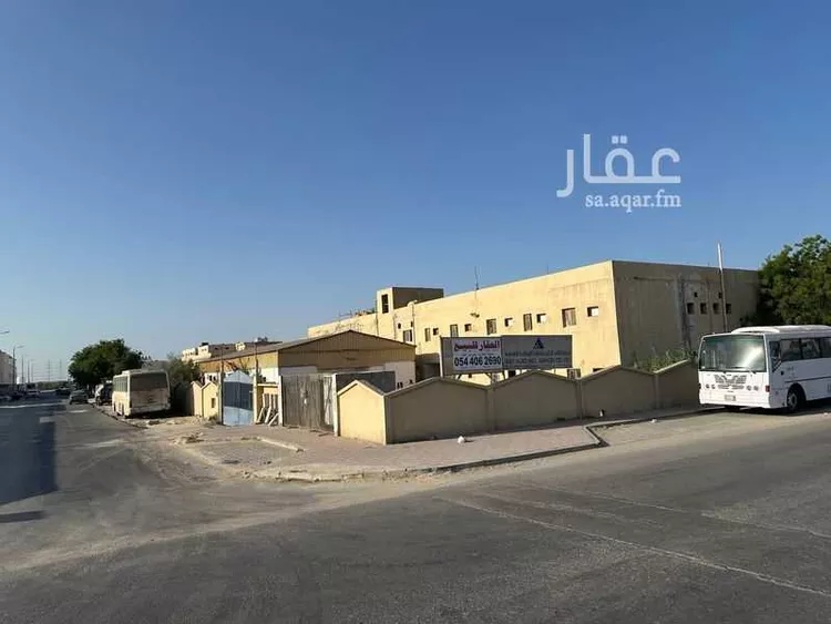 أرض للبيع في شارع أبي الحسن الشافعي, حي الضباب, مدينة الجبيل, المنطقة الشرقية