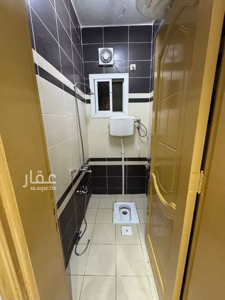 شقة للبيع في شارع شهيد الدين والوطن عريف/ ناصر مبارك البلوي, حي الفيصلية الجنوبية, مدينة تبوك, منطقة تبوك صورة 3