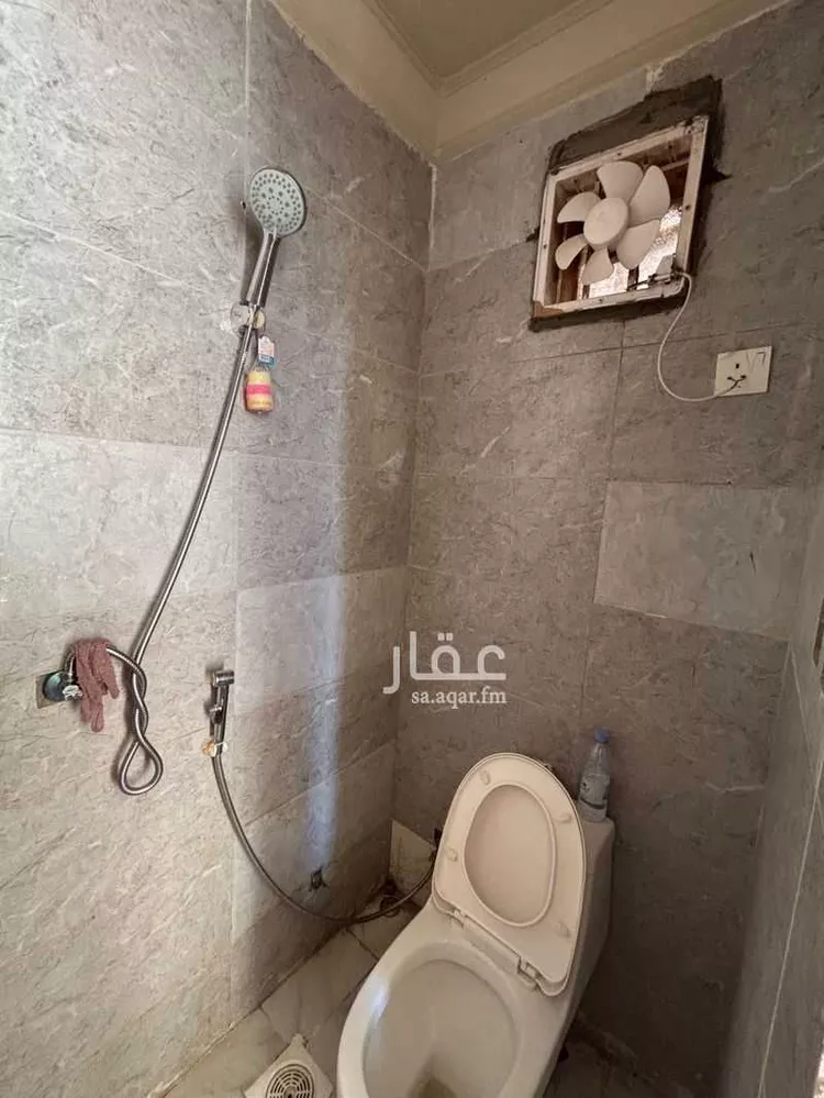 غرفة للإيجار في شارع أبو سلمه الزهري ، حي المنارات ، جدة ، جدة