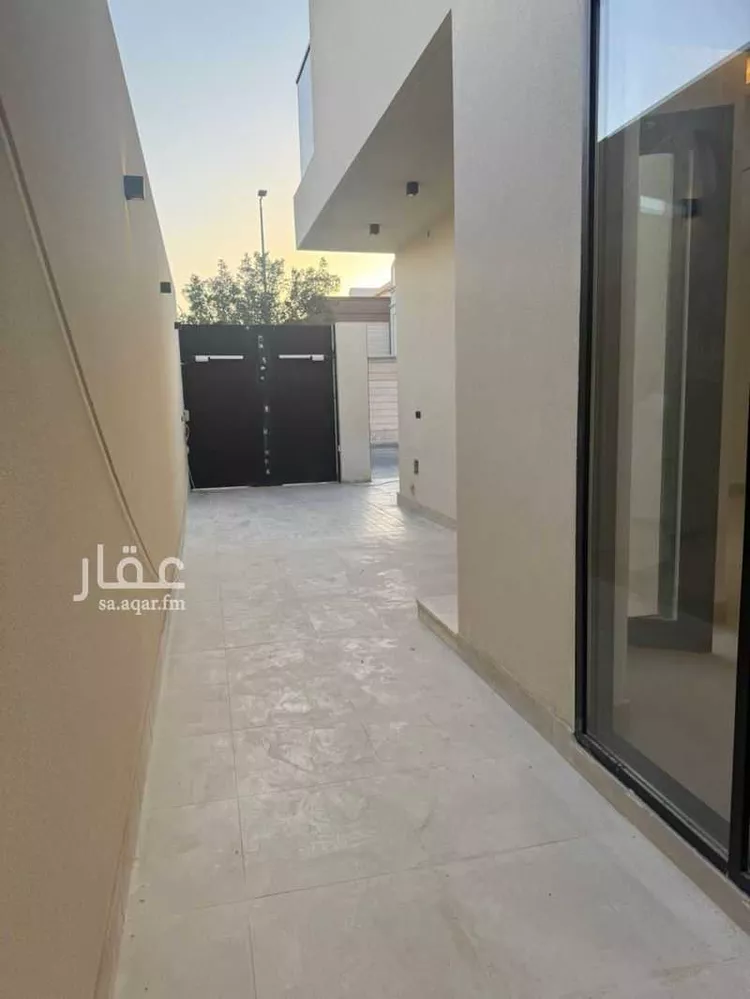 دور للبيع في شارع سبط الشاذلي, حي الروضة, مدينة الرياض, منطقة الرياض صورة 2