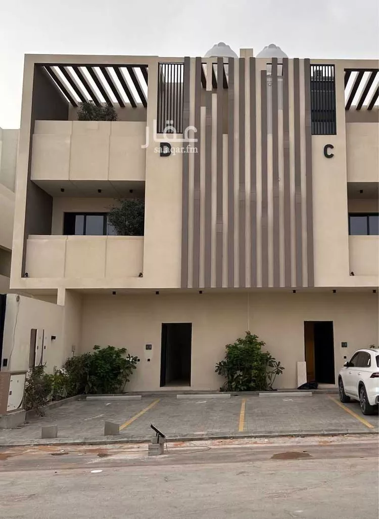 Floor for Sale in Riyadh Ar Rabie