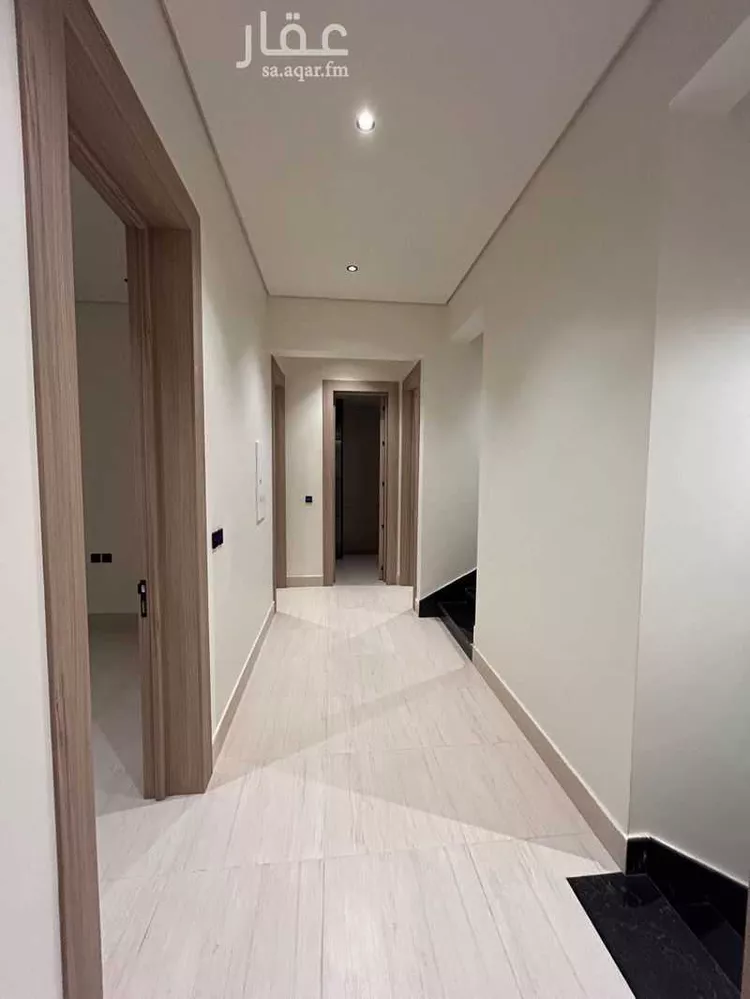 فيلا للبيع في شارع خليل الصنهاجي, حي قرطبة, مدينة الرياض, منطقة الرياض صورة 2