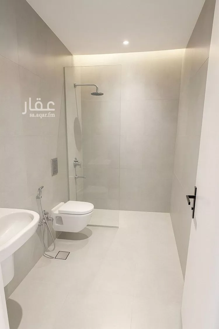 فيلا للبيع في شارع رقم 18, حي الجزيرة, مدينة الرياض, منطقة الرياض صورة 2