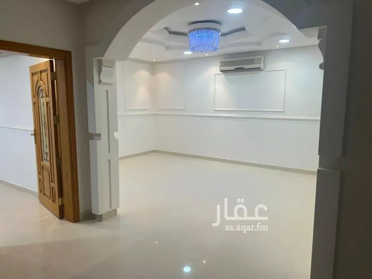 فيلا للبيع في شارع صافي النحوي, حي الرمال, مدينة الرياض, منطقة الرياض صورة 2