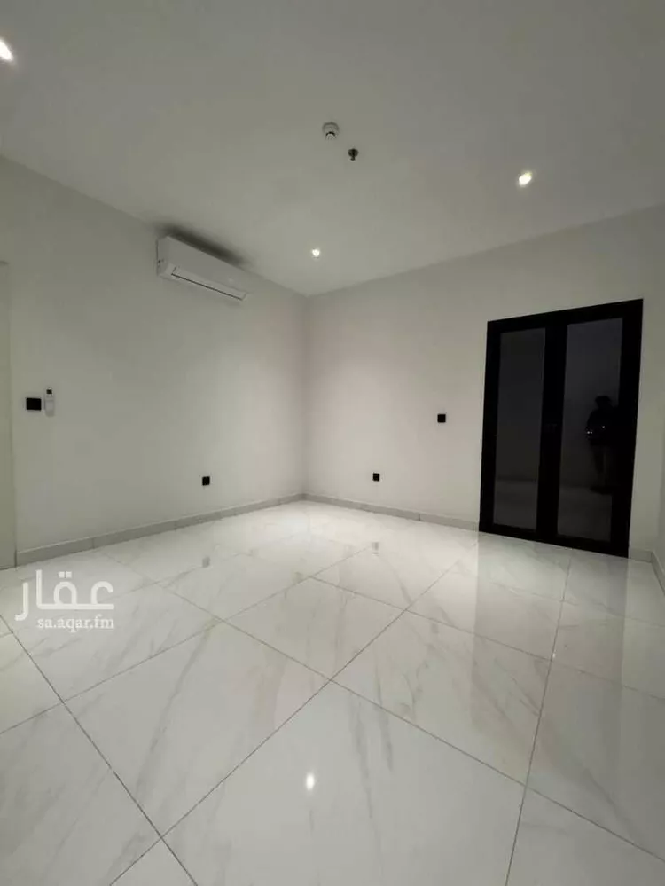 شقة للإيجار في شارع 28188978, حي البحر, مدينة الخبر, المنطقة الشرقية 7