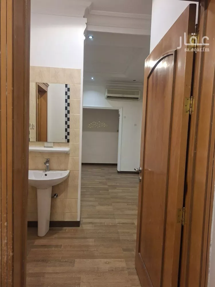 شقة للإيجار في شارع خزام, حي الملك عبدالله, مدينة الرياض, منطقة الرياض صورة 5