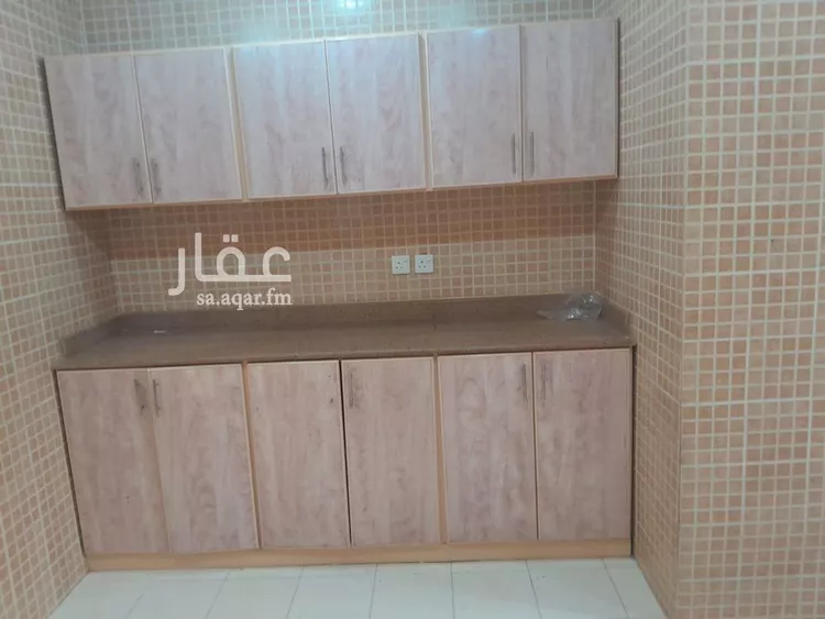 شقة للإيجار في شارع الأديب, حي المرسلات, مدينة الرياض, منطقة الرياض صورة 2