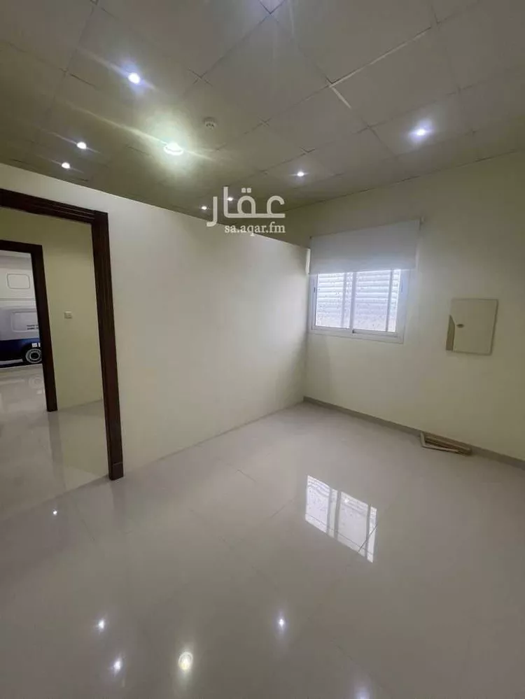 Commercial Office for Rent in Riyadh Al Malqa صورة 3