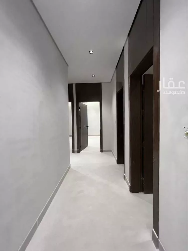 Floor for Sale in Riyadh Al Janadriyah صورة 2