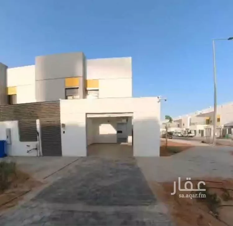 فيلا للبيع في شارع أبي الحمناء العنبري, حي مطار الملك خالد الدولي, مدينة الرياض, منطقة الرياض