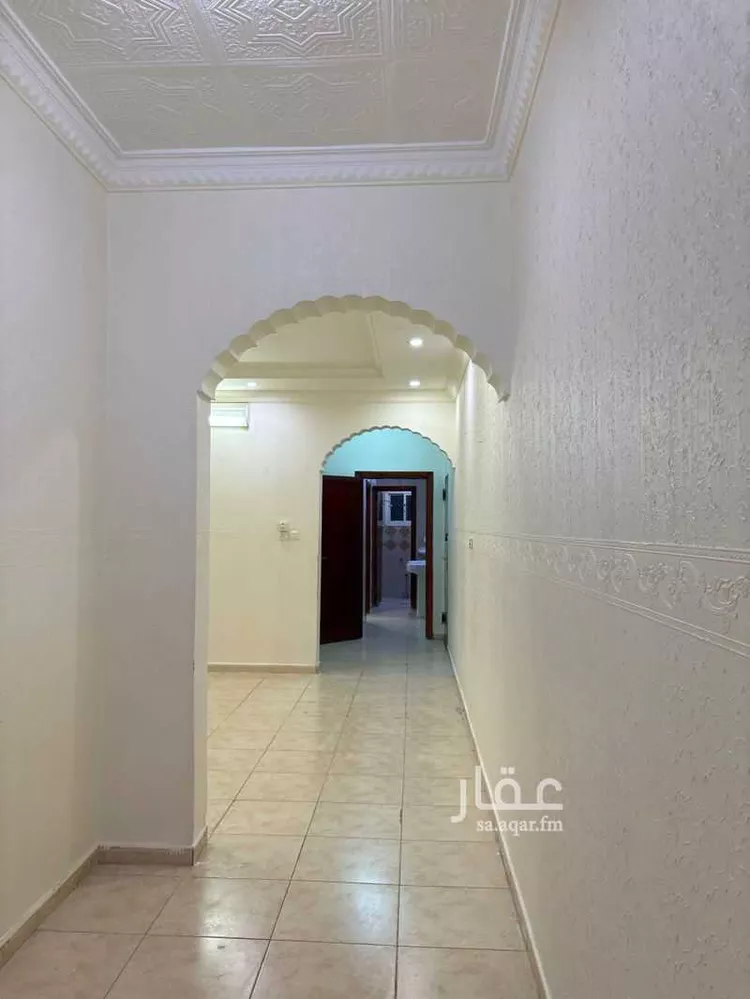 شقة للإيجار في شارع عاصم بن عمرو ، حي البساتين ، تبوك ، منطقة تبوك