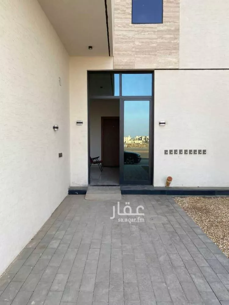 شقة للبيع في شارع أحمد بن السرح, حي المهدية, مدينة الرياض, منطقة الرياض 15