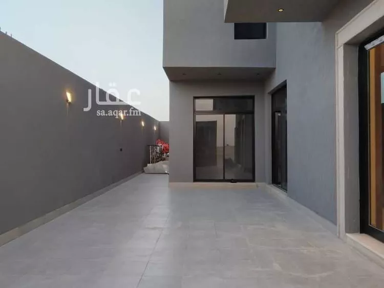 Floor for Sale in Riyadh Ar Rimal