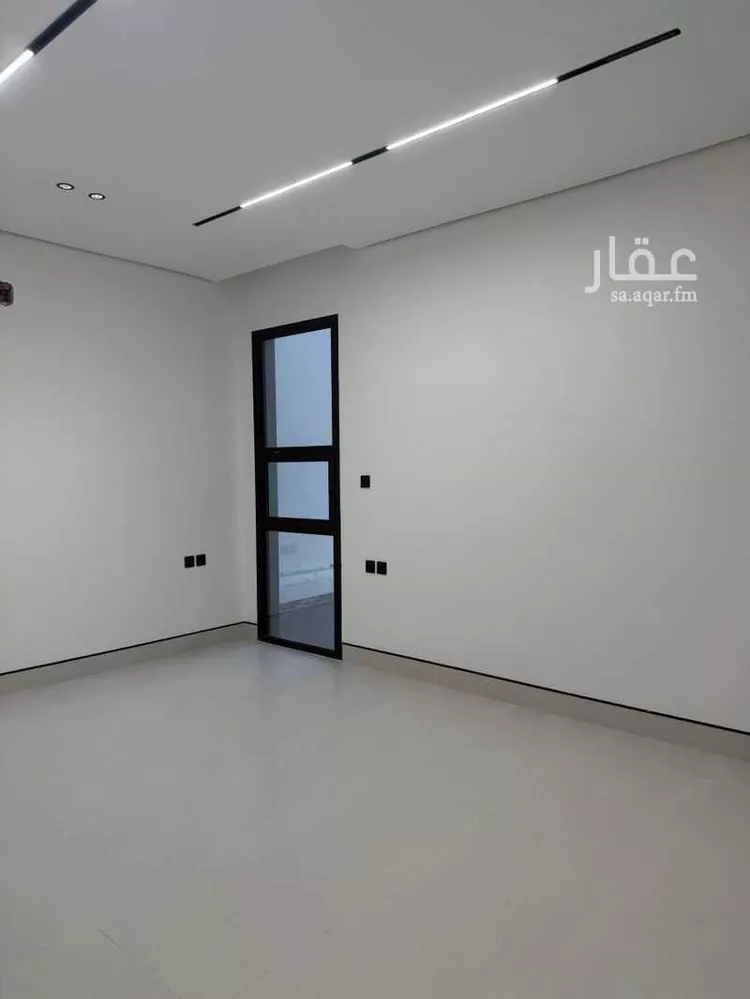 فيلا للبيع في شارع محمد بن غريب, حي النرجس, مدينة الرياض, منطقة الرياض صورة 5