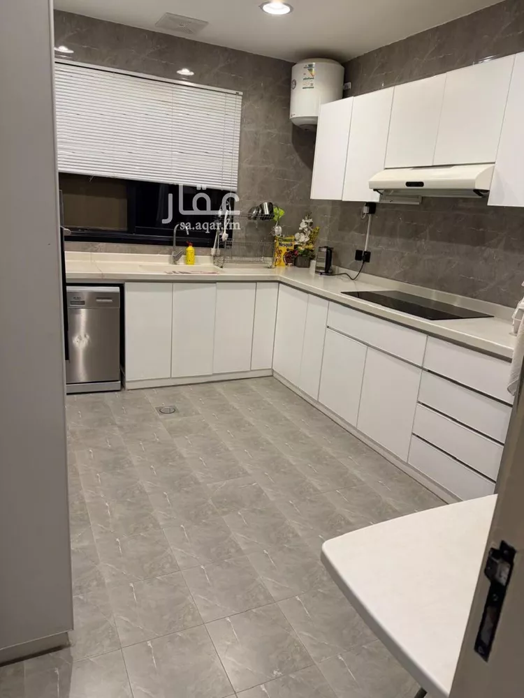 شقة للبيع في شارع إبراهيم الصديقي, حي العارض, مدينة الرياض, منطقة الرياض صورة 3