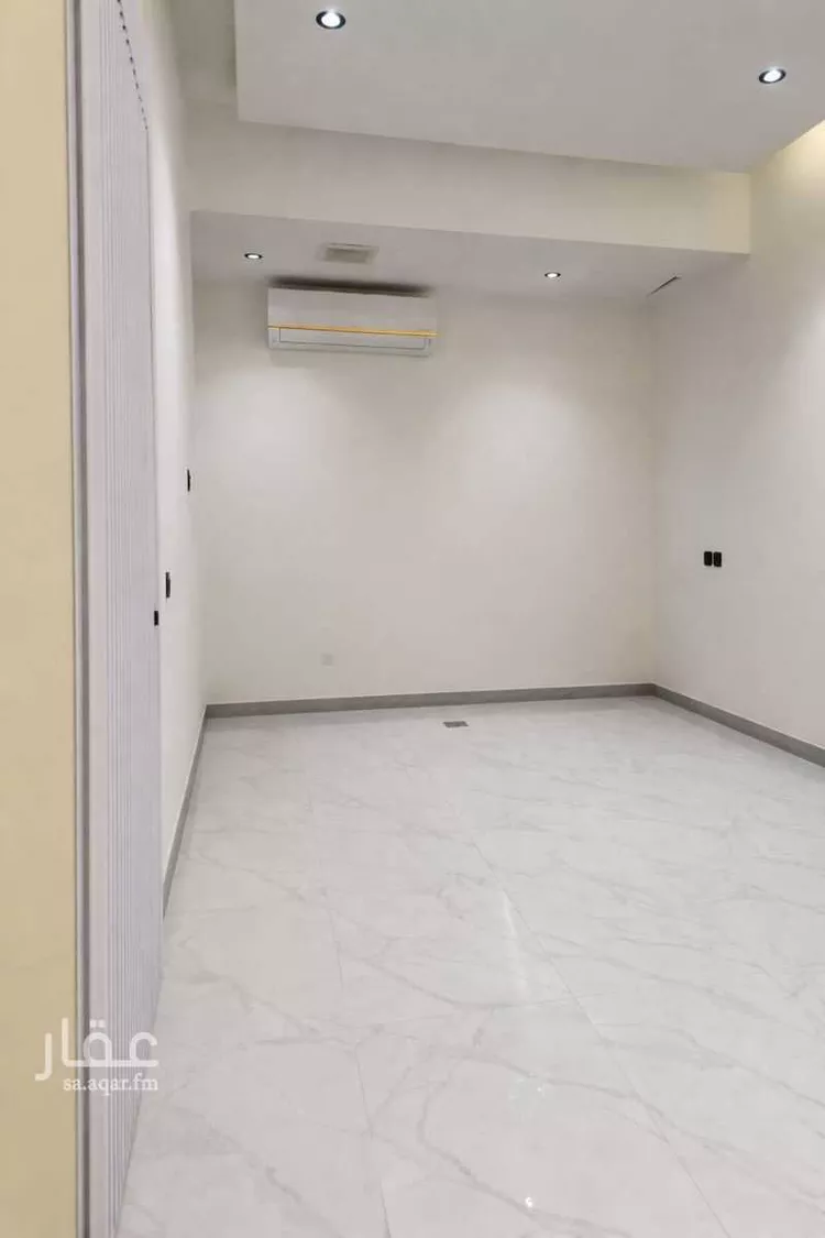 Floor for Sale in Riyadh Ar Rabie 8