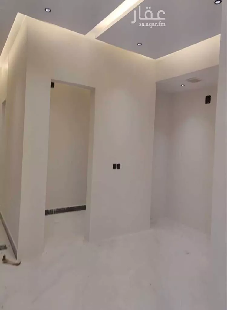 Floor for Sale in Riyadh Ar Rabie 6