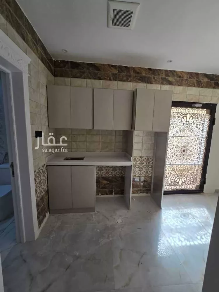 شقة للإيجار في شارع رقم 380, حي الملقا, مدينة الرياض, منطقة الرياض صورة 3