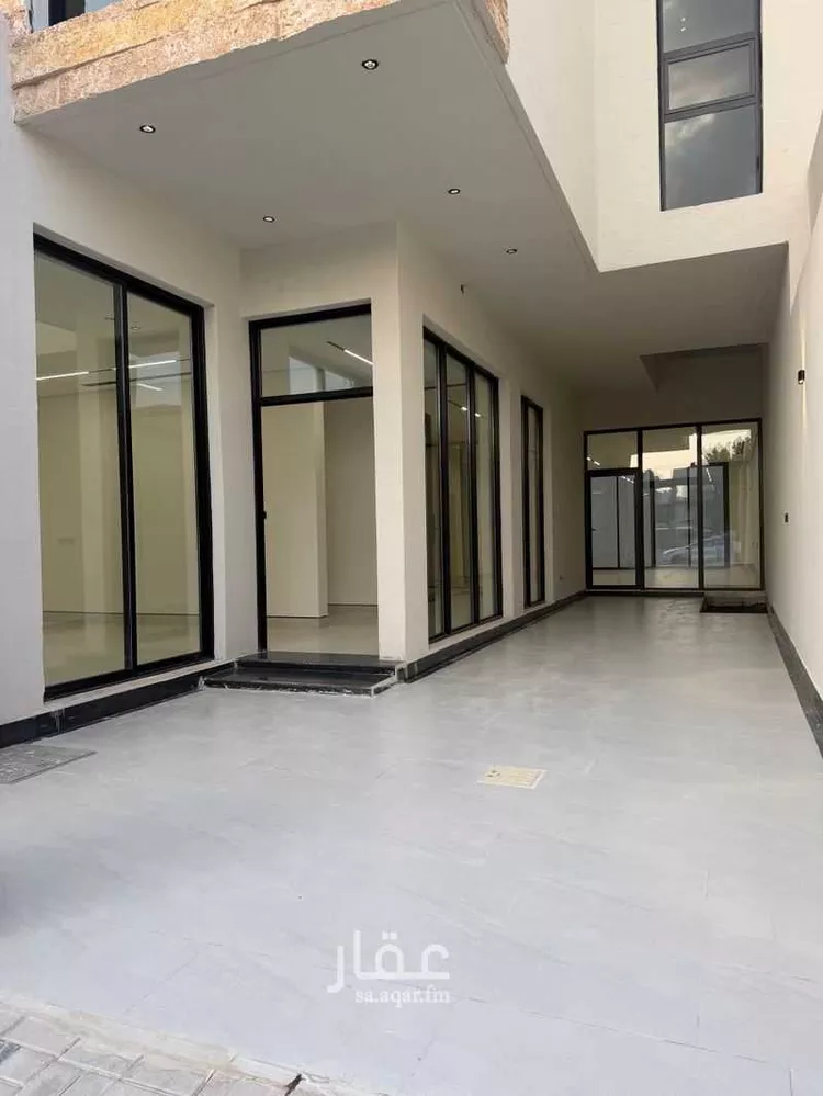 فيلا للبيع في شارع محمد بن غريب, حي النرجس, مدينة الرياض, منطقة الرياض صورة 3