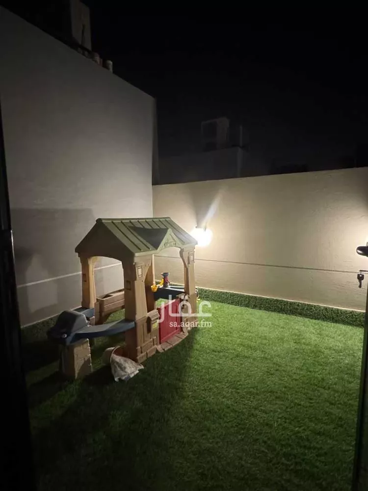 دور للبيع في شارع محمد البياري, حي العارض, مدينة الرياض, منطقة الرياض صورة 3