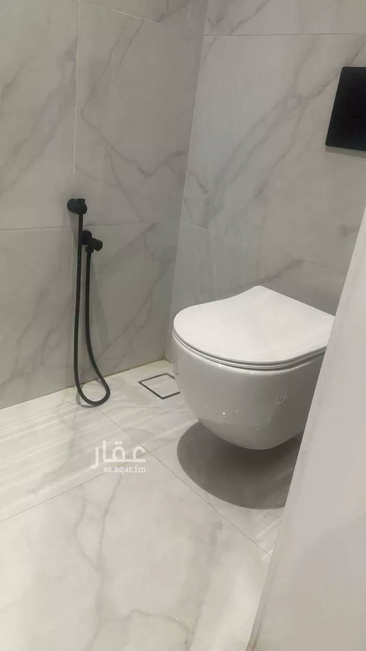 دور للبيع في شارع الغنامية, حي الربيع, مدينة الرياض, منطقة الرياض صورة 2