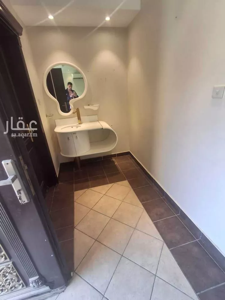 فيلا للإيجار في شارع المجدل, حي الفلاح, مدينة الرياض, منطقة الرياض صورة 4