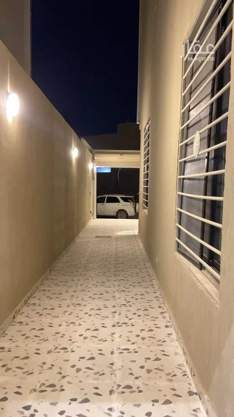 دور للإيجار في شارع محمد بن المحدث ، حي بدر ، الرياض ، منطقة الرياض صورة 2