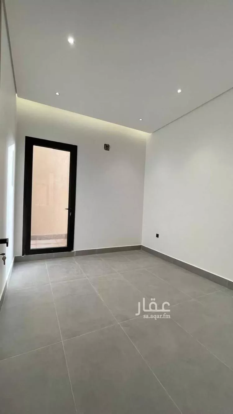 دور للبيع في شارع RTJD6804, حي الجنادرية, مدينة الرياض, منطقة الرياض 9