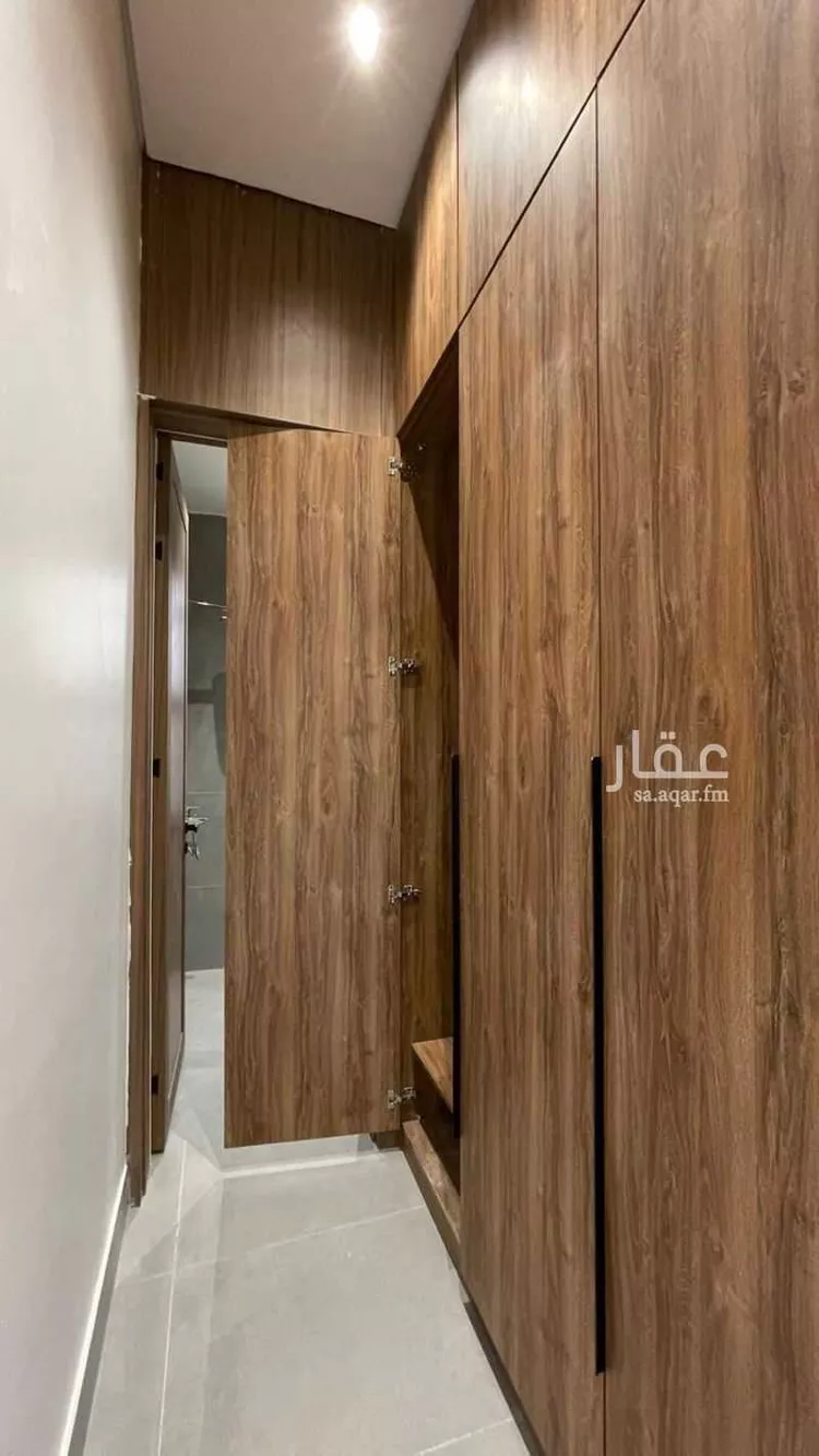 دور للبيع في شارع RTJD6804, حي الجنادرية, مدينة الرياض, منطقة الرياض 10