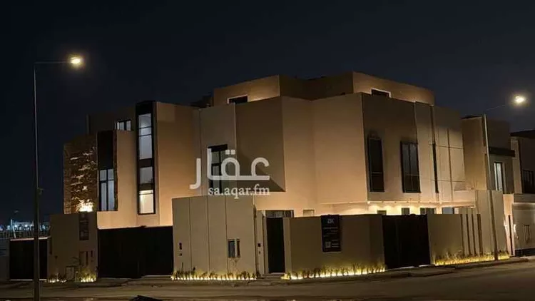 Floor for Sale in Riyadh Al Janadriyah 7