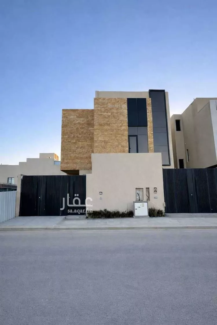 دور للبيع في شارع RTJD6804, حي الجنادرية, مدينة الرياض, منطقة الرياض صورة 2