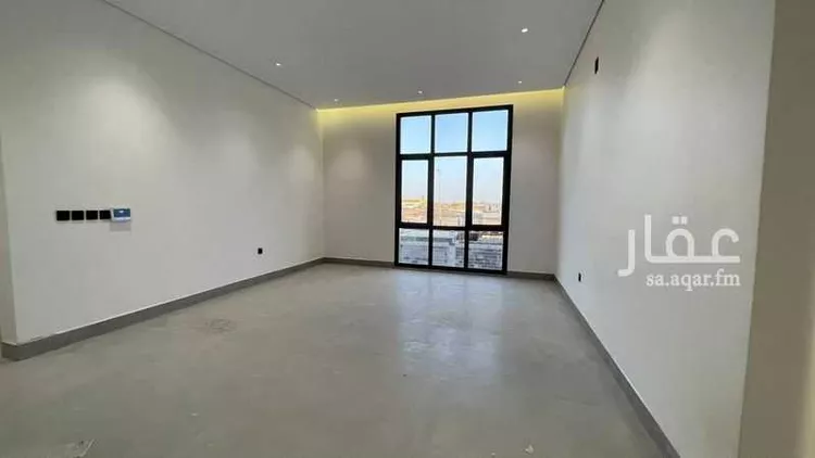 Floor for Sale in Riyadh Al Janadriyah 15