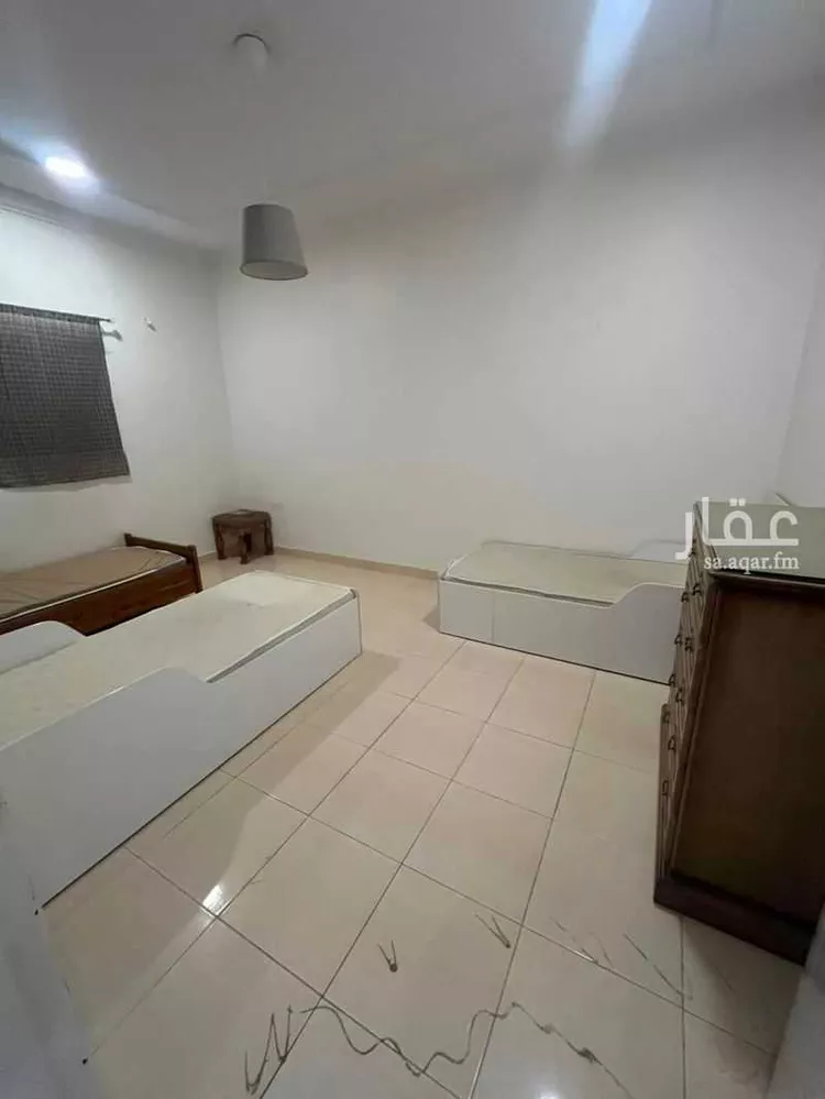 فيلا للإيجار في شارع الكاظمة, حي إشبيلية, مدينة الرياض, منطقة الرياض صورة 2