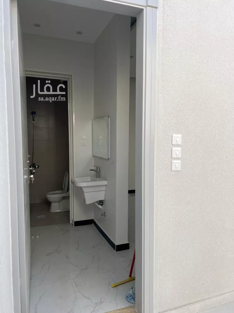 دور للإيجار في شارع عامر القرشي, حي العوالي, مدينة الرياض, منطقة الرياض صورة 2