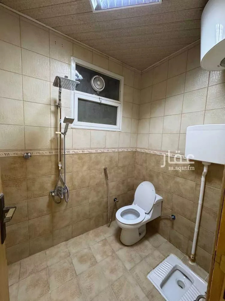 فيلا للإيجار في شارع رجاء بن حيوة, حي السويدي الغربي, مدينة الرياض, منطقة الرياض صورة 5