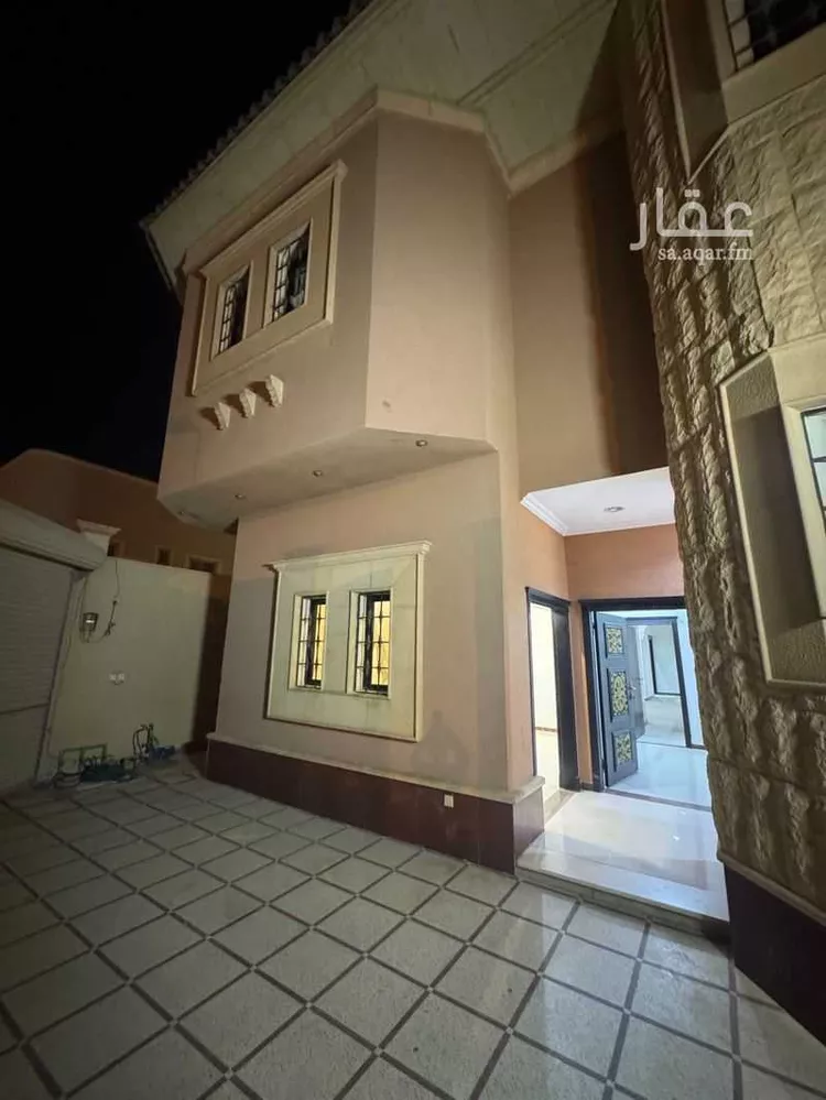 Floor for Rent in Riyadh Dhahrat Namar