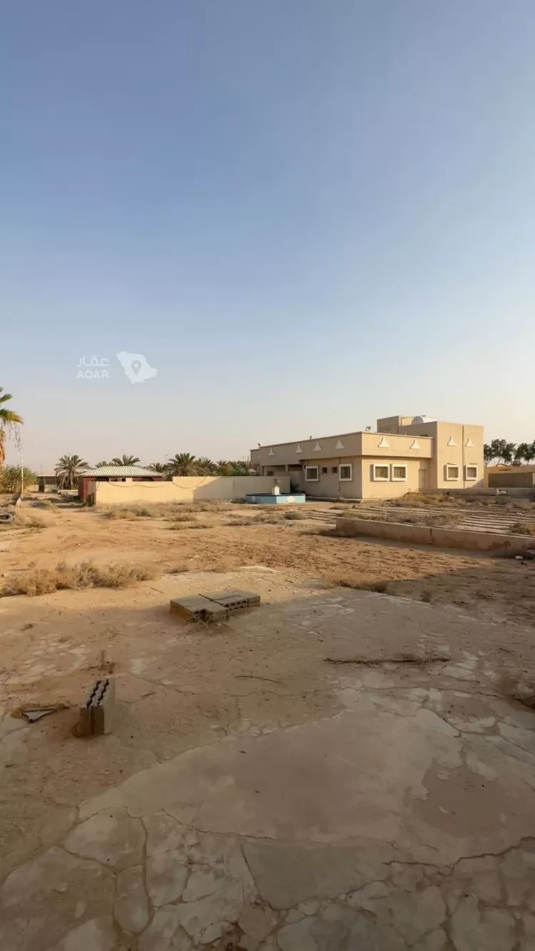 استراحة للبيع في شارع 15 شمال, حي وسيلة, مدينة المزاحمية, منطقة الرياض