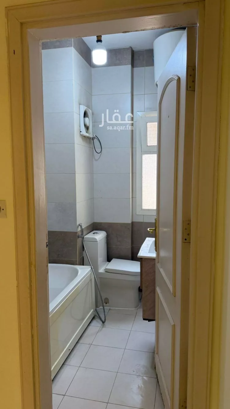 شقة للبيع في شارع شارع الإحسان, حي العزيزية, مدينة مكه المكرمه, منطقة مكة المكرمة صورة 3