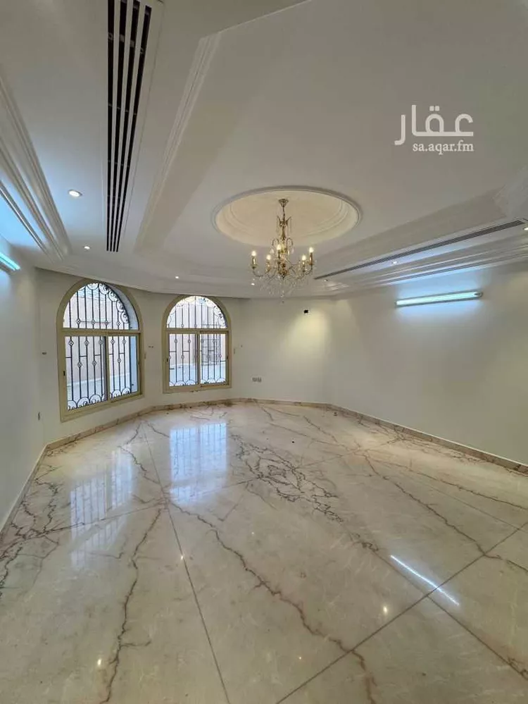 فيلا للإيجار في شارع عباس السلمي, حي السويدي الغربي, مدينة الرياض, منطقة الرياض صورة 3