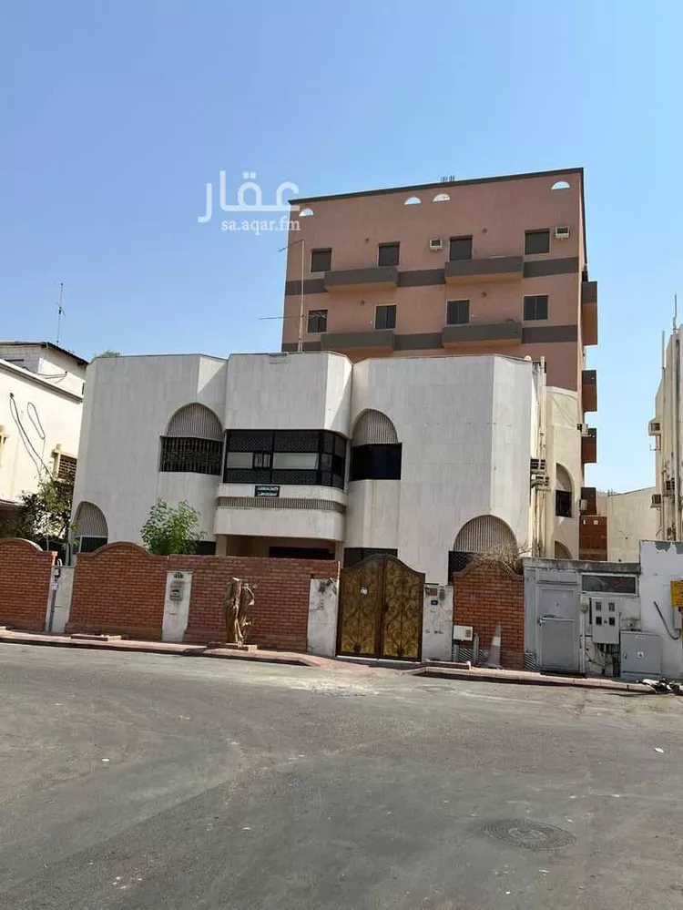 فيلا للبيع في شارع شكري شعشاعه, حي السلامة, مدينة جدة, منطقة مكة المكرمة
