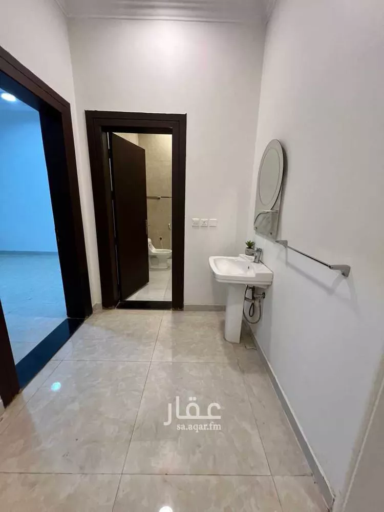 شقة للإيجار في شارع المحمدية 2 32, حي المحمدية 2, مدينة جازان, منطقة جازان صورة 2