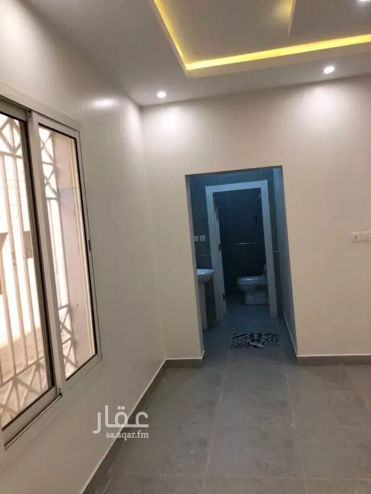 شقة للإيجار في شارع المحمدية 2 32, حي المحمدية 2, مدينة جازان, منطقة جازان صورة 3