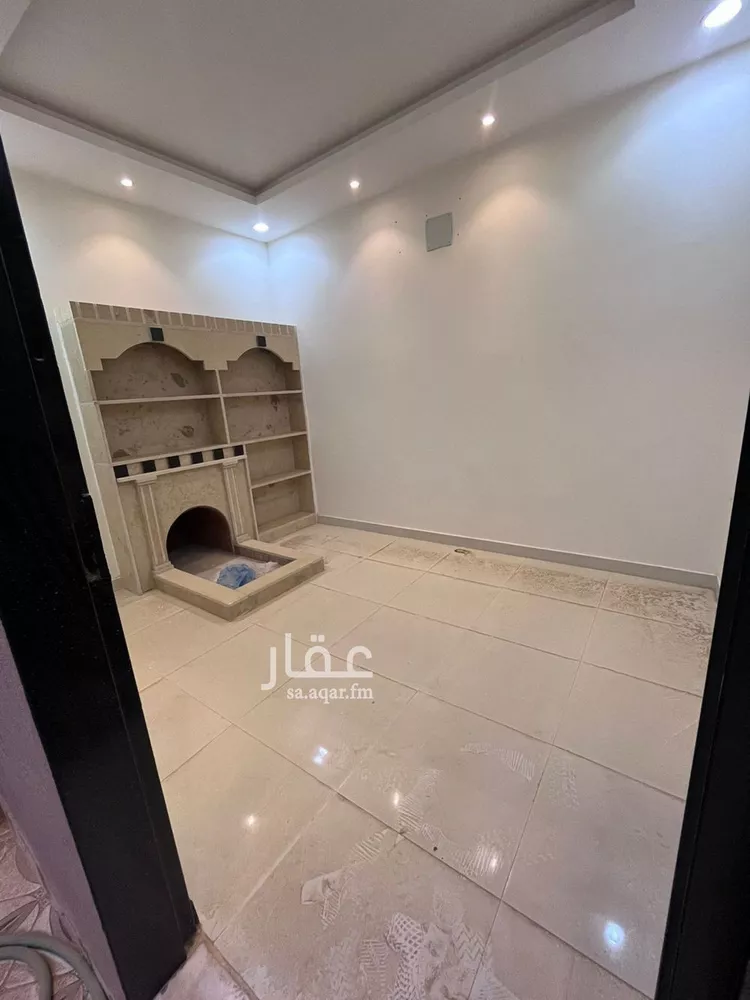 فيلا للبيع في شارع الباجوري, حي المهدية, مدينة الرياض, منطقة الرياض صورة 4