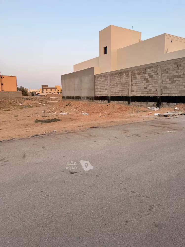 Land for Sale in Buraydah Ash Shiqah 4