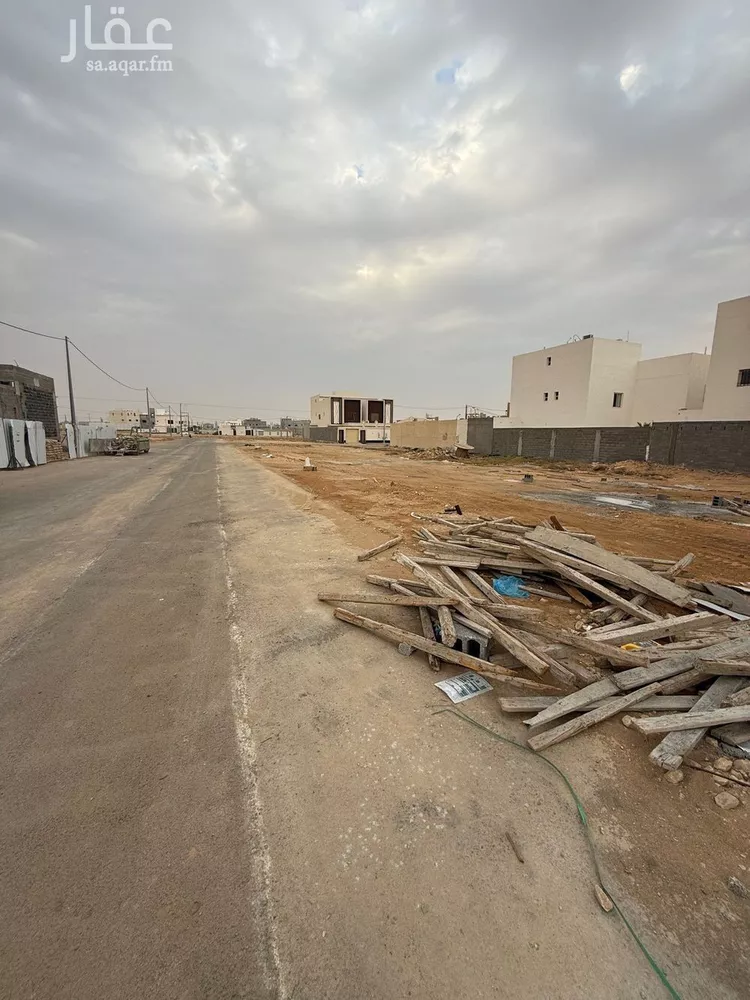 أرض للبيع في شارع النقيب 58, حي النقيب الشمالي, مدينة بريدة, منطقة القصيم صورة 2
