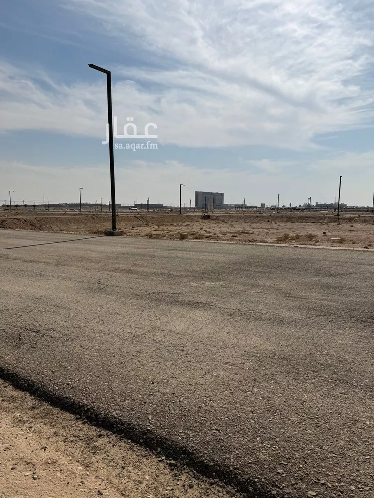 أرض للبيع في شارع المفرق وكمب الطرق 1592, حي الليوان, مدينة بريدة, منطقة القصيم صورة 2