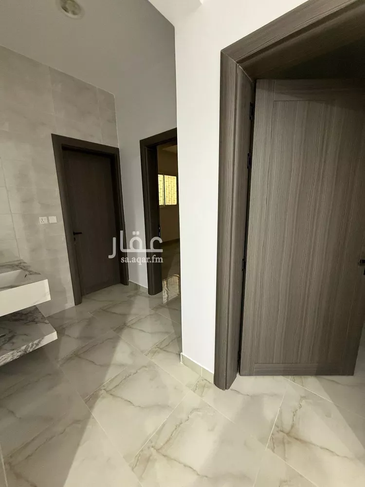 فيلا للبيع في شارع الشقة 90, حي المنصورة, مدينة بريدة, منطقة القصيم