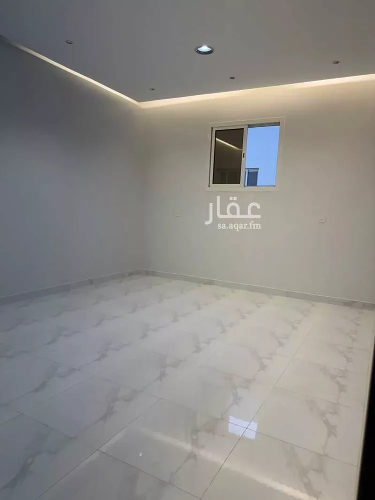 دور للبيع في شارع الحفر, حي الرحاب, مدينة بريدة, منطقة القصيم صورة 4